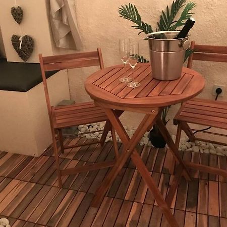Les Secrets D'Alcove, Nuits Romantiques Avec Spa Aix-en-Provence Kültér fotó